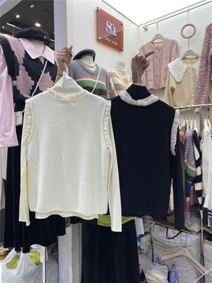 服裝馬甲商場全球?qū)嵟膱D庫_全球零售批發(fā)市場實拍_展會實拍款式圖