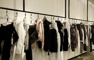 50個(gè)服裝行業(yè) 專(zhuān)業(yè)術(shù)語(yǔ) ,不懂不專(zhuān)業(yè)